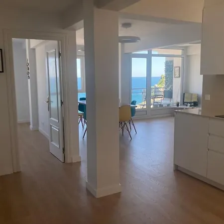 Apartment Vistas Al Mar-wifi En Castro Urdiales